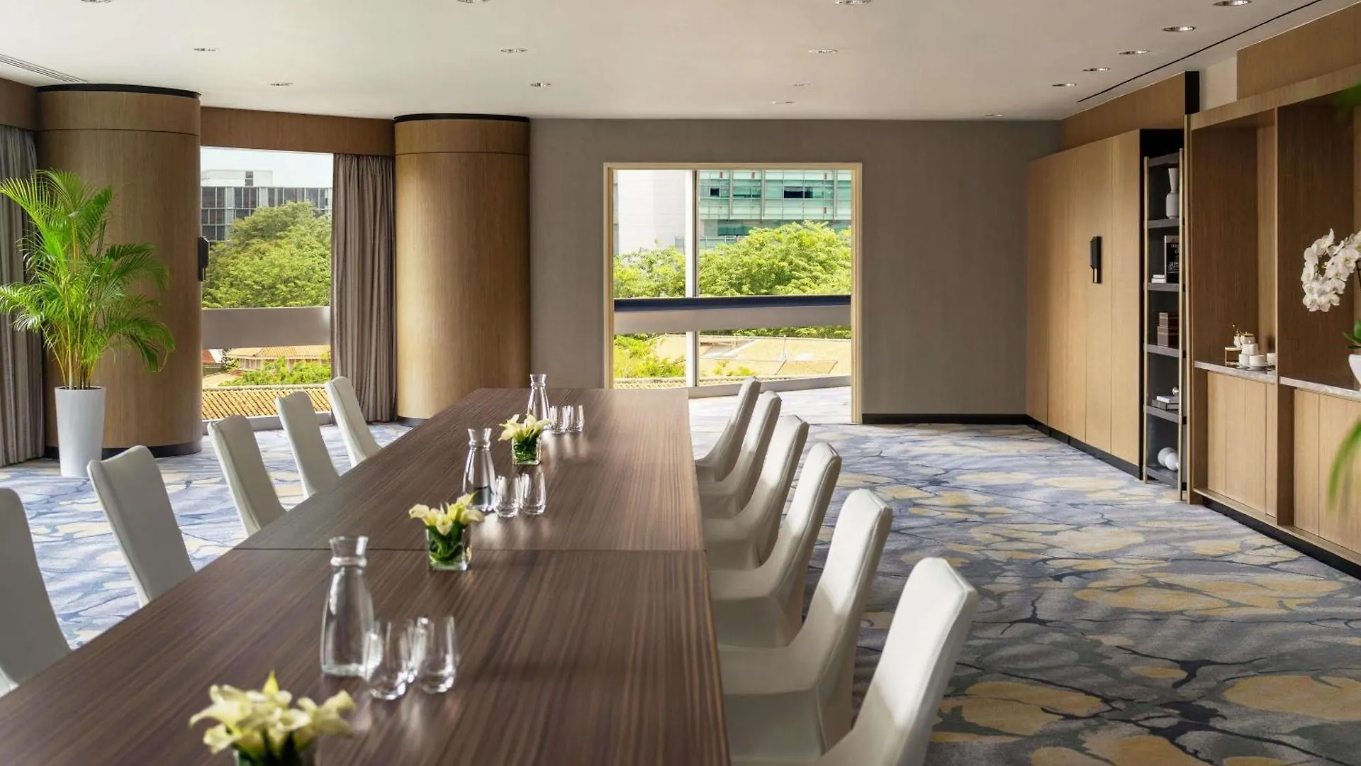 Fairmont Singapore Hotel
