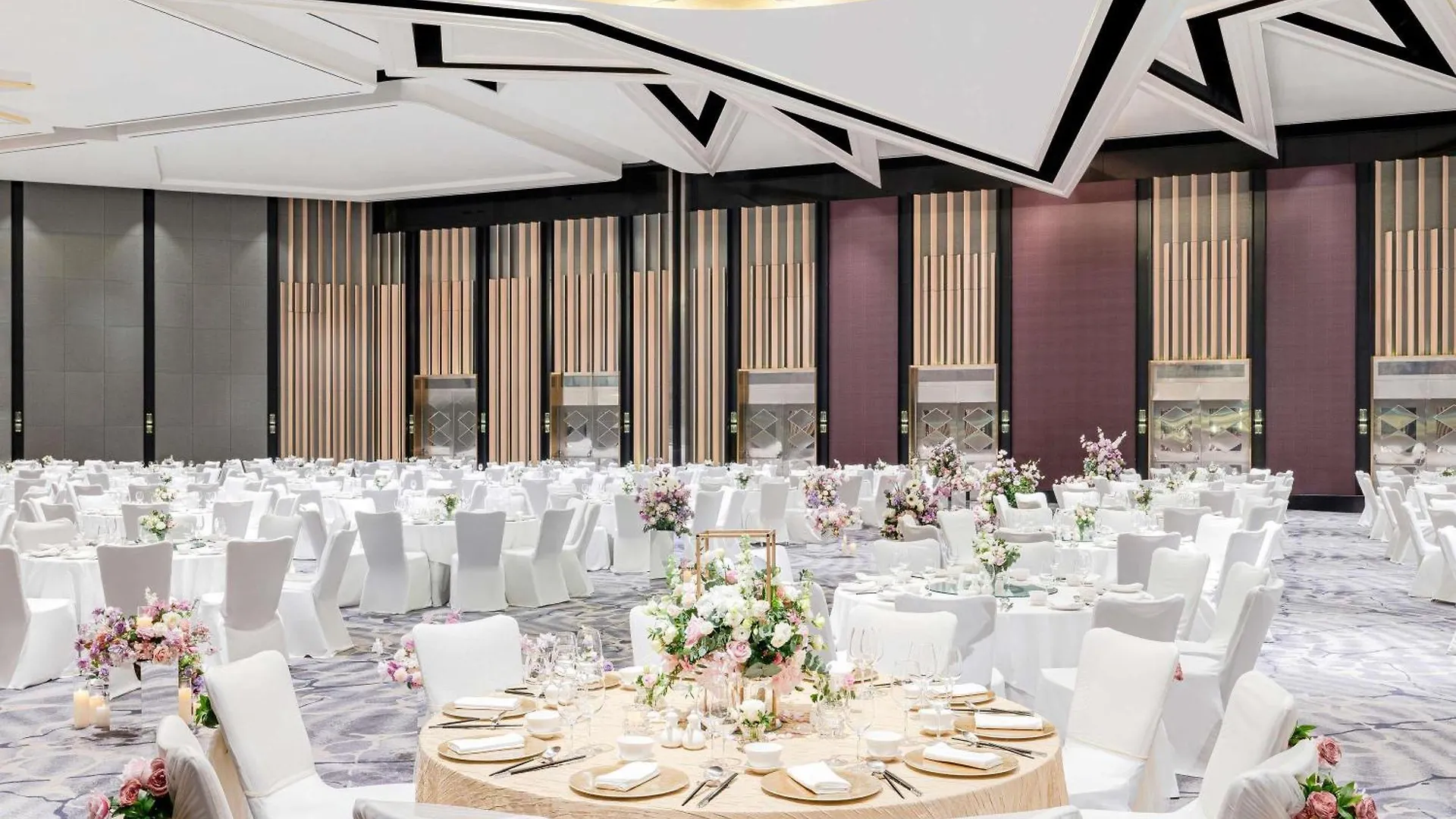 Fairmont Singapore 5*,